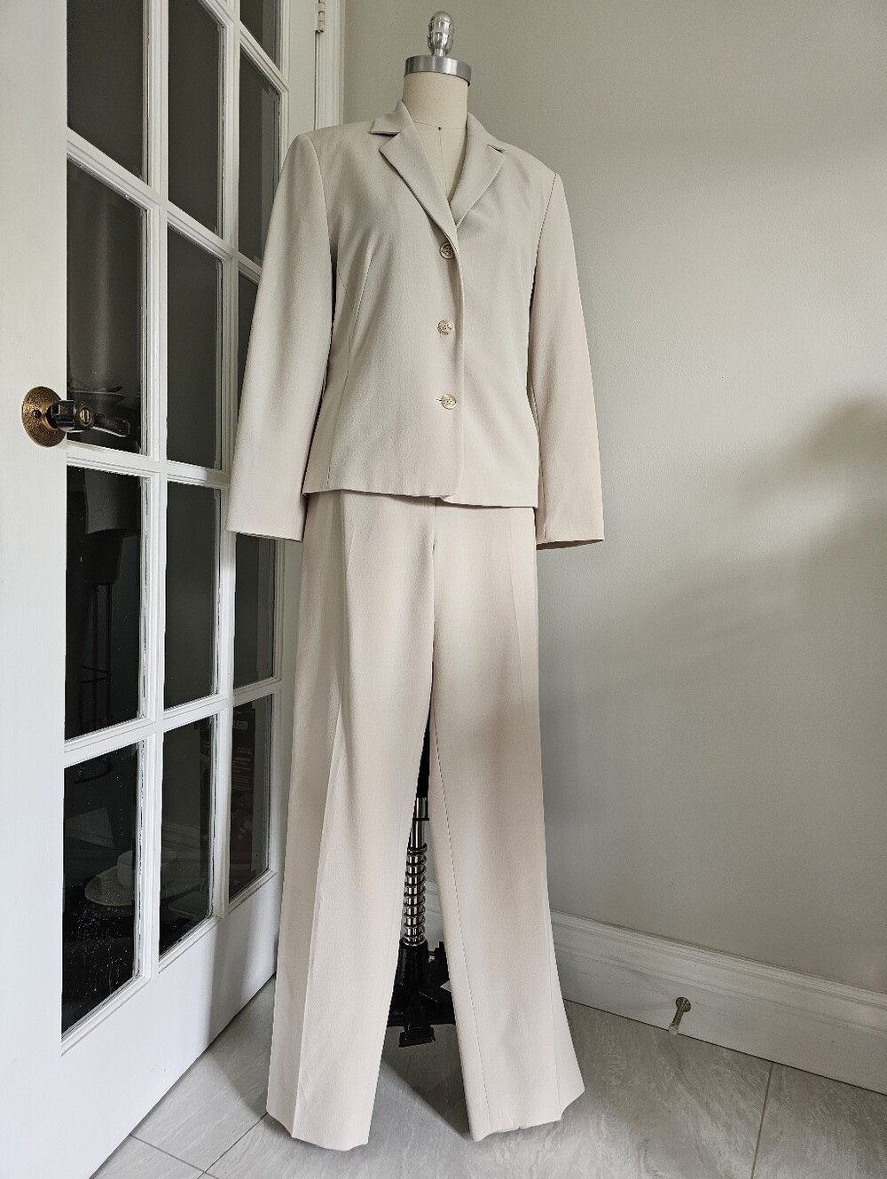 90s cream two piece pant suit with classic tailoring